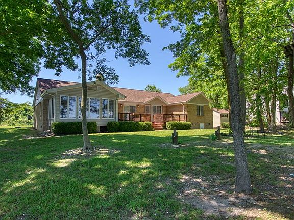 2nd image of 618 Quiet Harbor Dr
