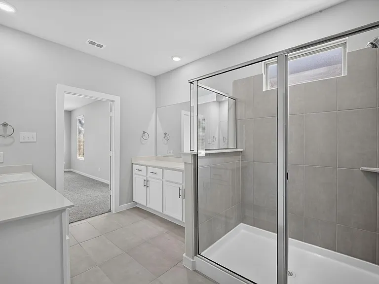 713 Summerberry Dr — Photo 3