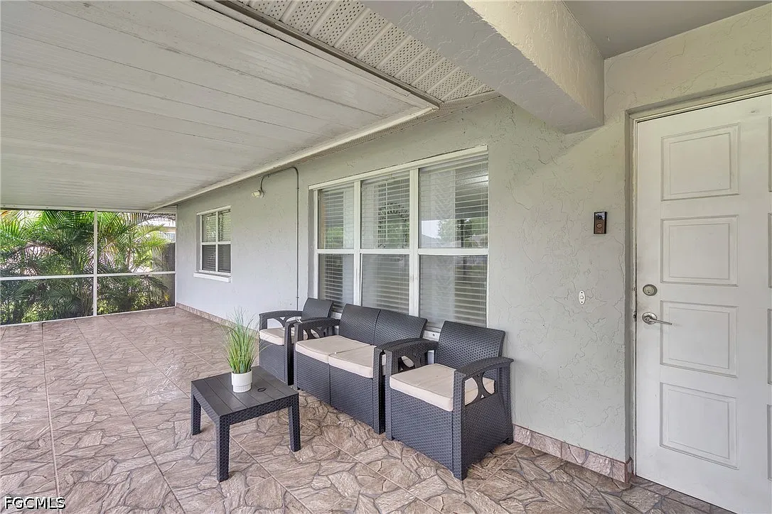 2 bed, 2.0 bath, 1541 sqft, $1,900 — Photo 4