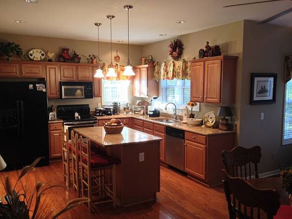 Large Kitchen