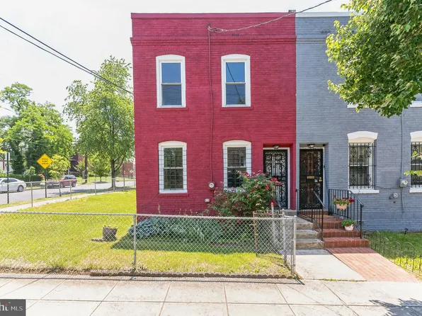 3353 Croffut Pl SE, Washington, DC 20019