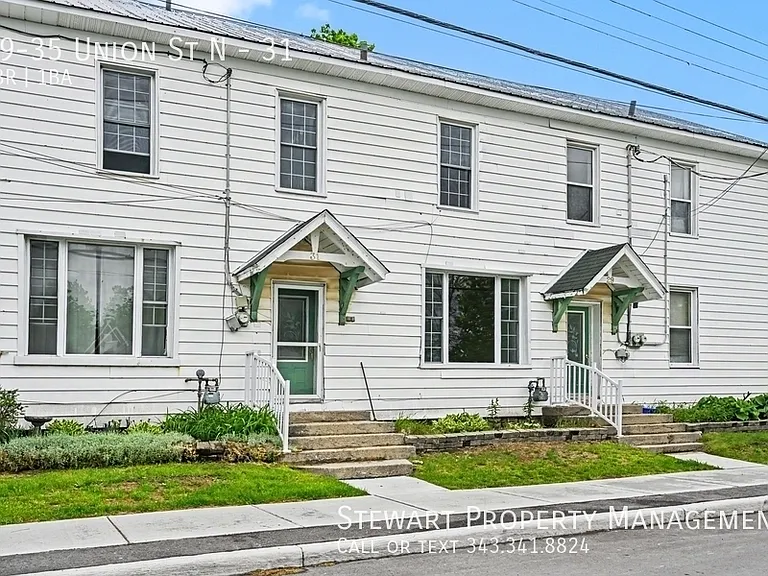 35-31 Union St N #29 — Photo 1