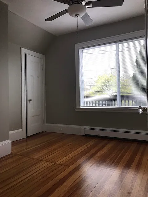 3 bed, 1200 sqft, $2,900 — Photo 3
