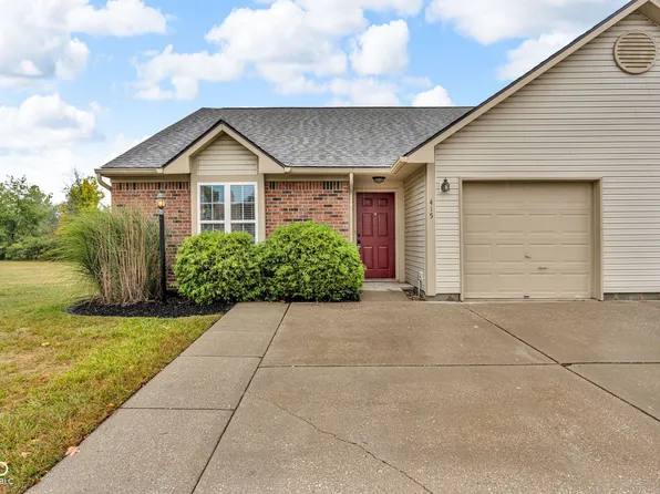 415 Woodberry Dr, Danville, IN 46122