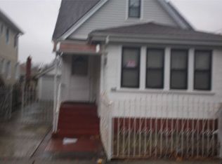 176-27 Sunbury Rd, Jamaica, NY 11434