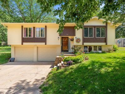 219 Redbud Ln, Council Bluffs, IA, 51503