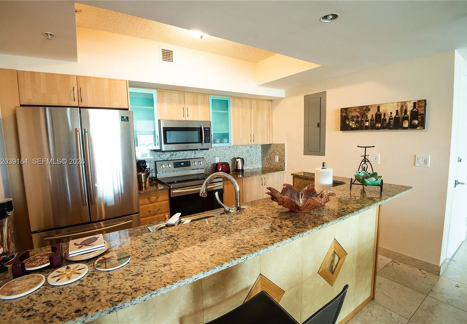 King David Of Sunny Isles — Photo 2