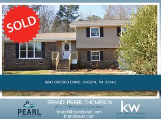 8247 Oxford Dr, Hixson, TN 37343