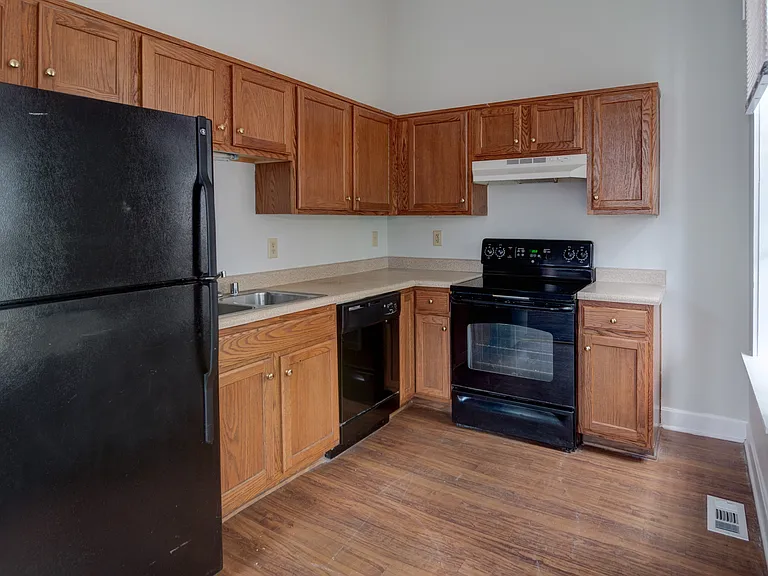922 S 6th St #3 — Photo 14