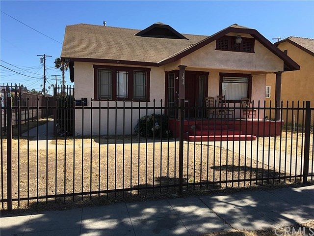 1st image of 1018 W 93rd St