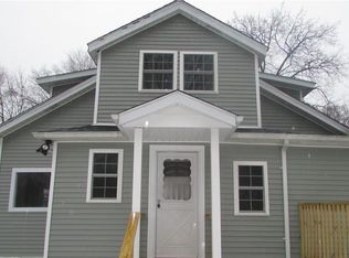 103 Hewitt St, Lake Peekskill, NY 10537