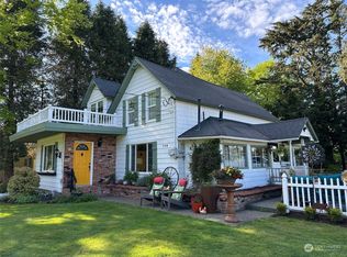 714 E Wiser Lake Rd, Lynden, WA 98264