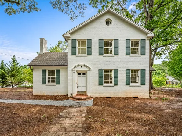 209 Edgewood Ave, Clemson, SC 29631