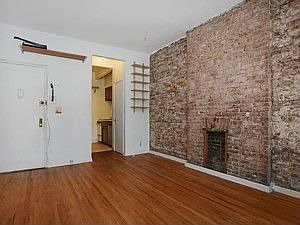 2nd image of 419 E 78th St APT 4D