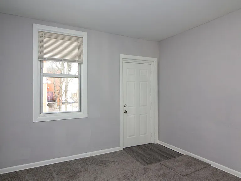 3616 Paine St — Photo 2