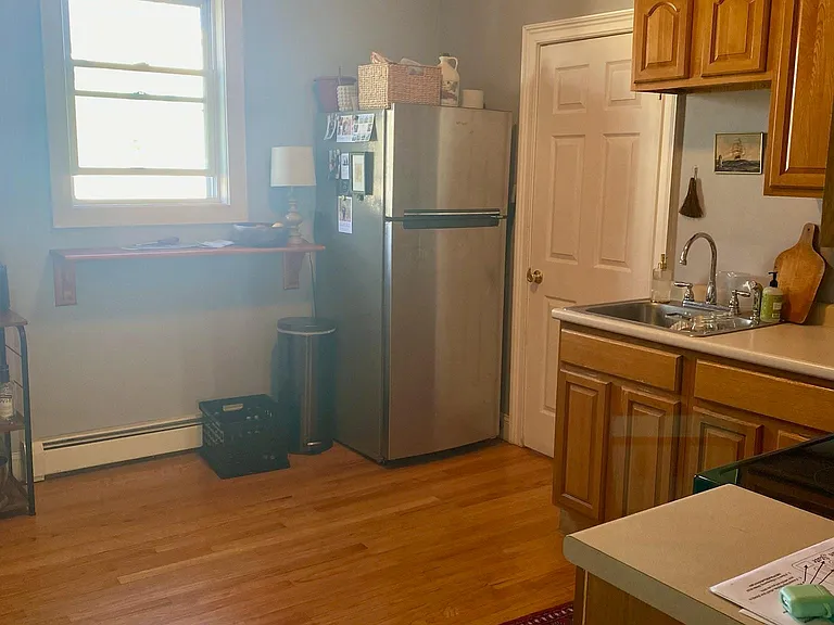 173 Orms St #2 — Photo 8