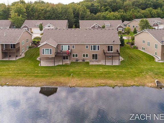 3rd image of 4139 Cottage Trl
