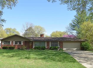 50 Magnolia Dr, Belleville, IL 62221