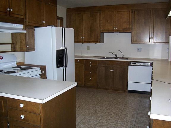 5th image of 1501 Eastmont Ave