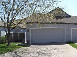 1036 N Bayshore St, Wichita, KS 67212