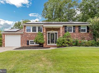 1026 Standish Dr, Turnersville, NJ 08012