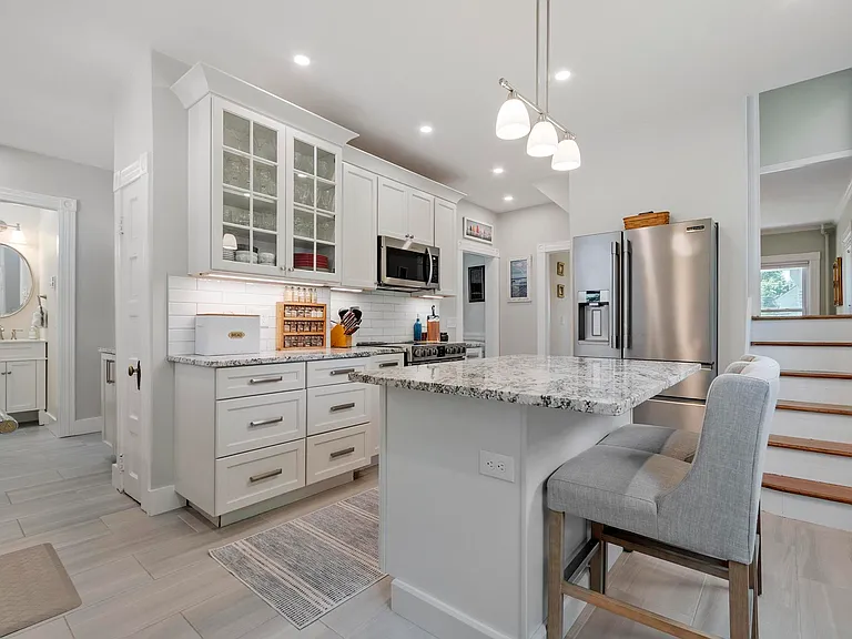 6 Prospect St — Photo 12
