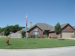 1919 Saintsbury Ct, Ada, OK 74820