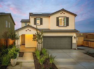 368 Thunder Rd S, Madera, CA 93636