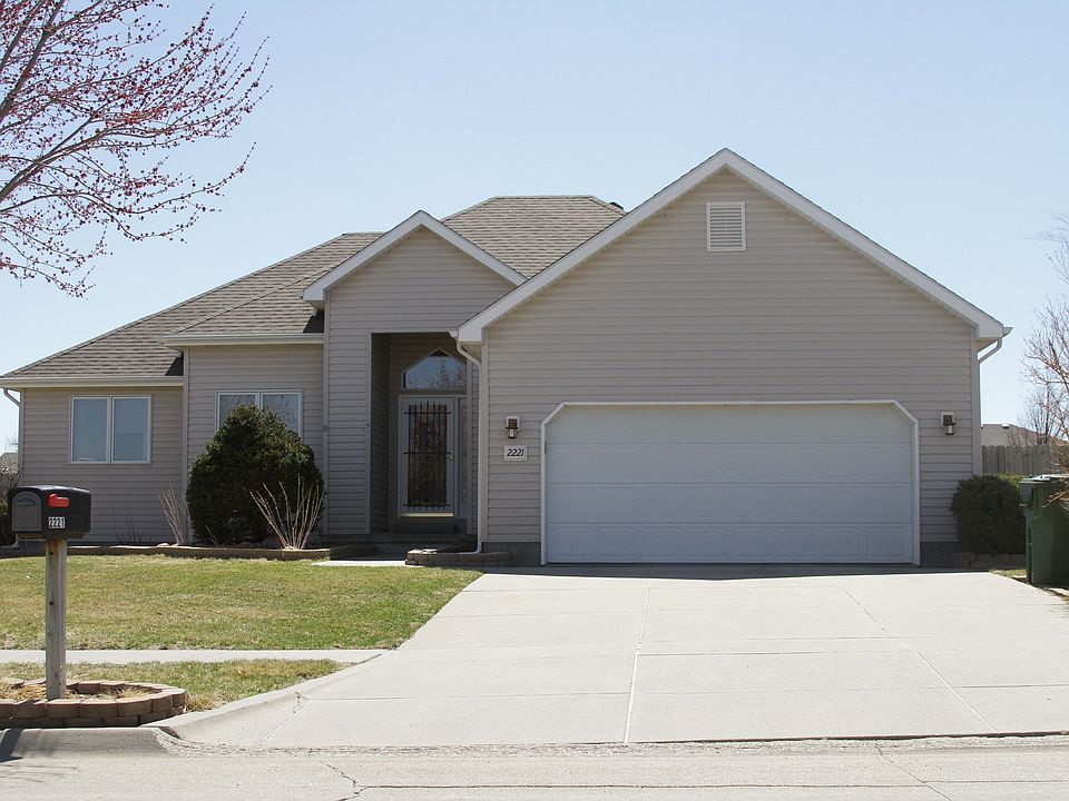 1st image of 2221 Atwood Ln