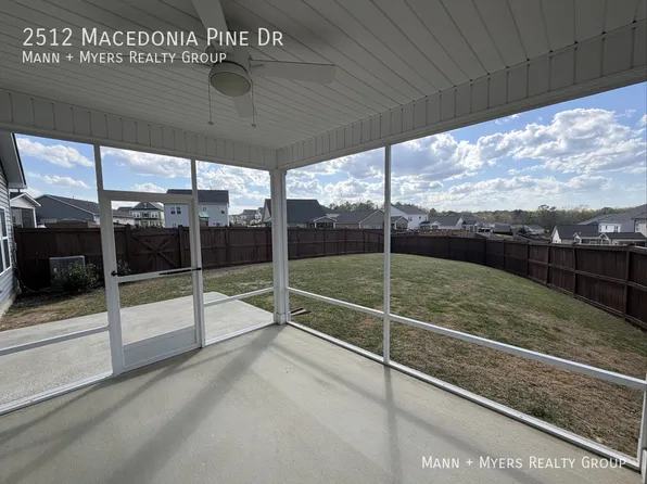 2512 Macedonia Pine Dr, Wake Forest, NC 27587