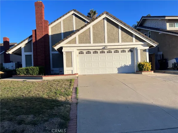 14 Quiet Hills Rd, Pomona, CA 91766