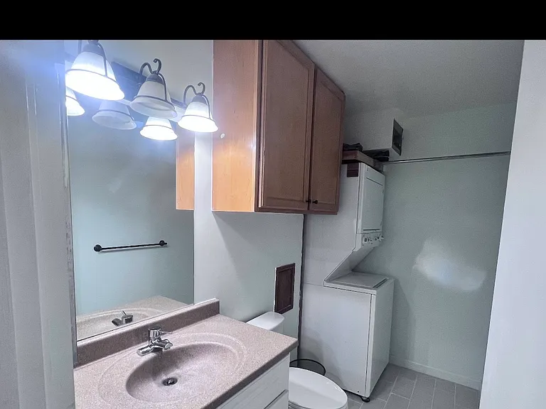 1414 Alexander St #903 — Photo 8