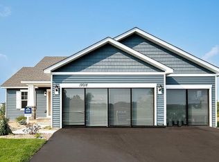 9849 89th St S, Cottage Grove, MN 55016