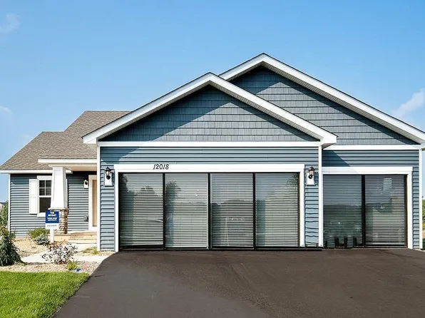 9849 89th St S, Cottage Grove, MN 55016