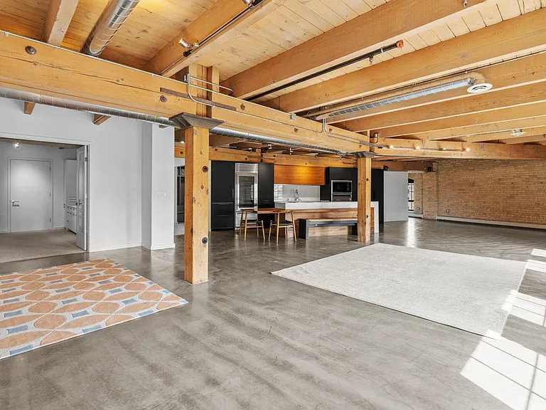 404 Washington Ave N #506 — Photo 10