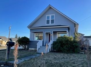 1401 16th St, Anacortes, WA 98221