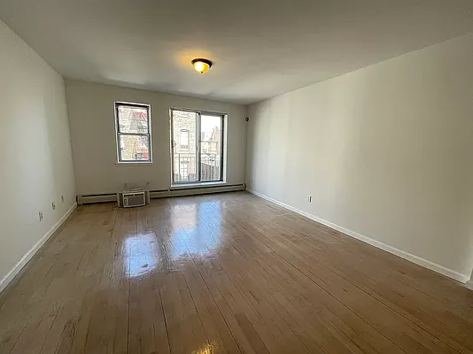 Rented by Torkian Realty | media 2