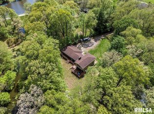 5188 Rock Rd, Pleasant Plains, IL 62677