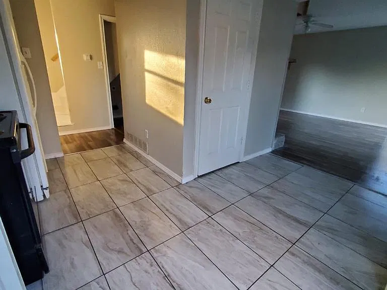 1419 Las Jardines Ct — Photo 4
