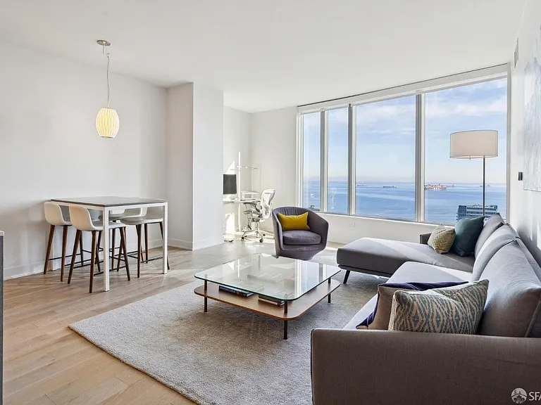 201 Folsom St #33D — Photo 5