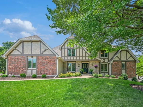 12710 Glenfield Rd, Leawood, KS 66209