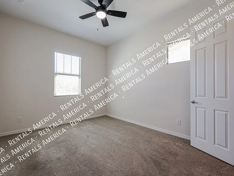 44716 N 44th Ave — Photo 33
