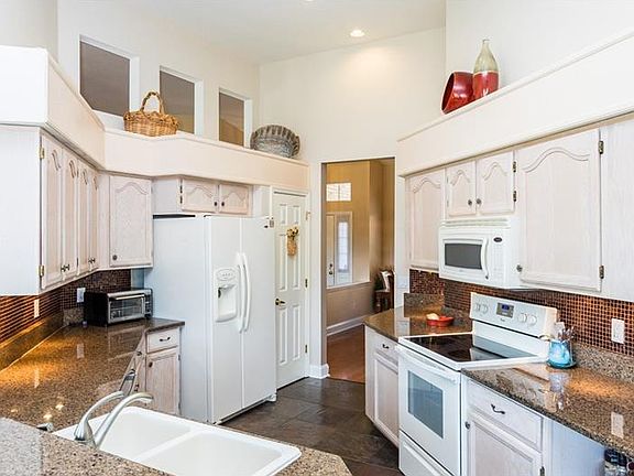 2nd image of 1706 Galway Ct