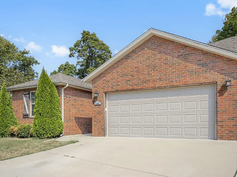 2301 W Bridlewood Trl — Photo 21