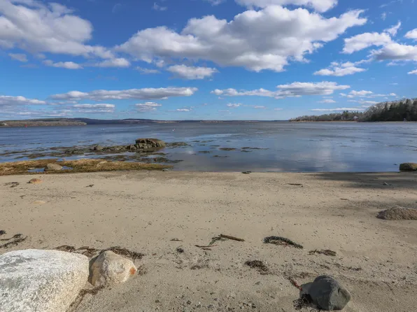 22 Bayview Drive, Stockton Springs, ME 04981