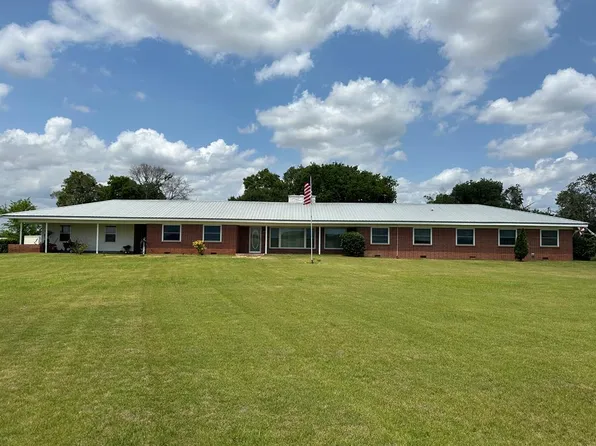 6229 E County Road 22, Headland, AL 36345