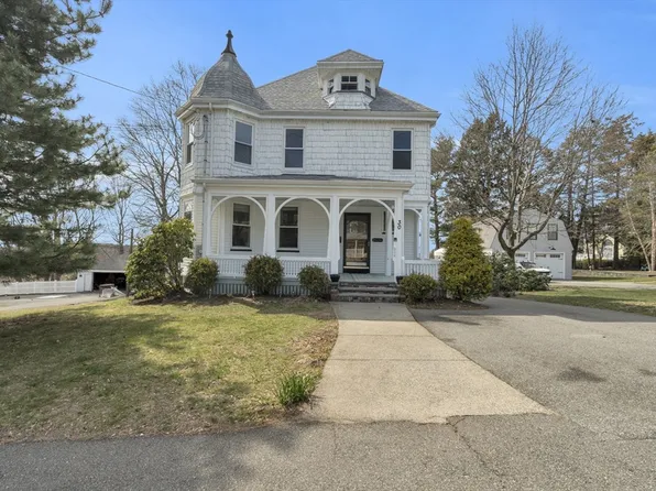 30 High St, Stoneham, MA 02180