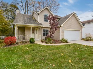312 S Main St, Oswego, IL