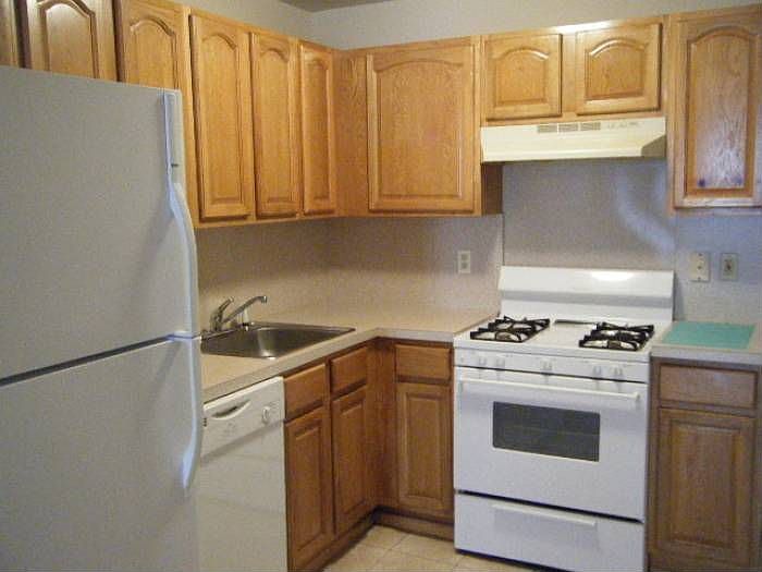 6807 Cooper Ave, Glendale, NY 11385 Zillow