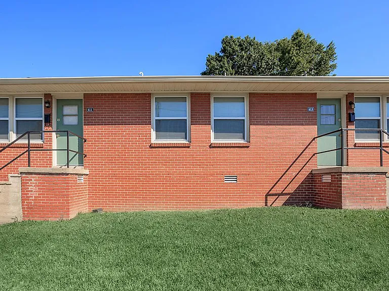 601 Crutcher St — Photo 21
